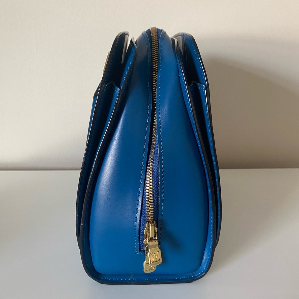 ❌SOLD❌ Louis Vuitton Blue Epi Pont Neuf - Picture 3 of 14